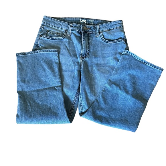 Lee Women's Regular Fit Mid-Rise Capri Jesns Blue Size 6 - Picture 7 of 7